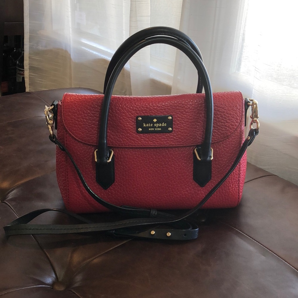 Red and black Kate Spade Purse ♠️